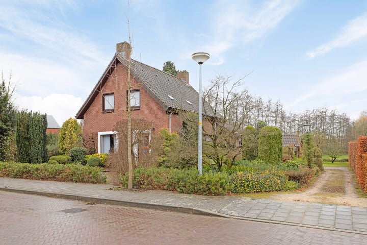 View photo 1 of Polstraat 58