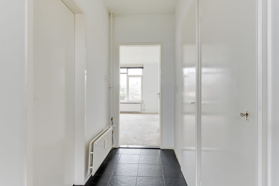 Foto 7 van Van Blaaderenweg 13-A