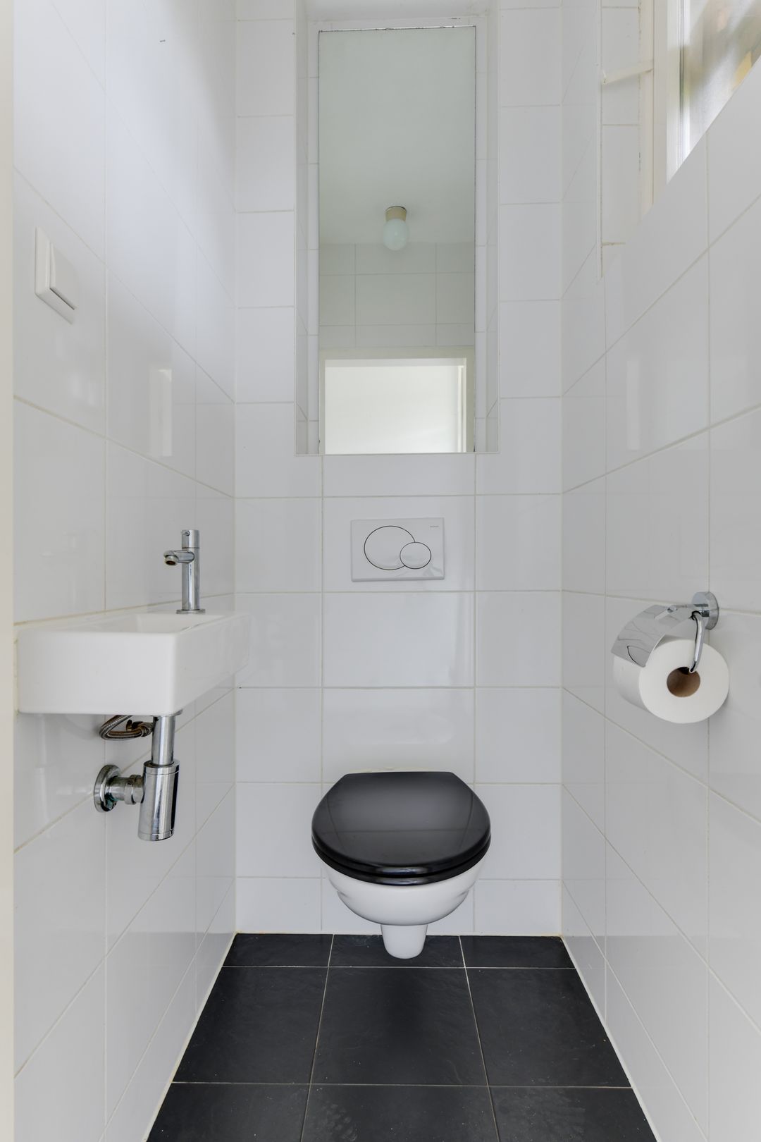 Foto 17 van Van Blaaderenweg 13-A