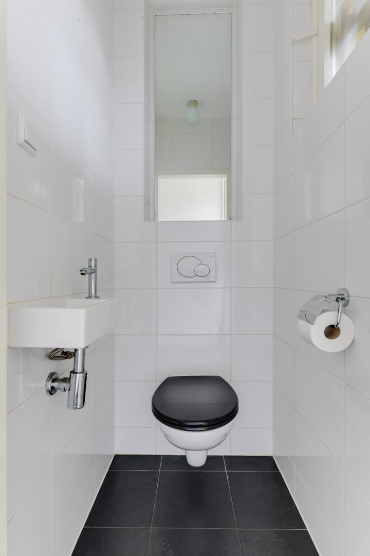 Foto 17 van Van Blaaderenweg 13-A