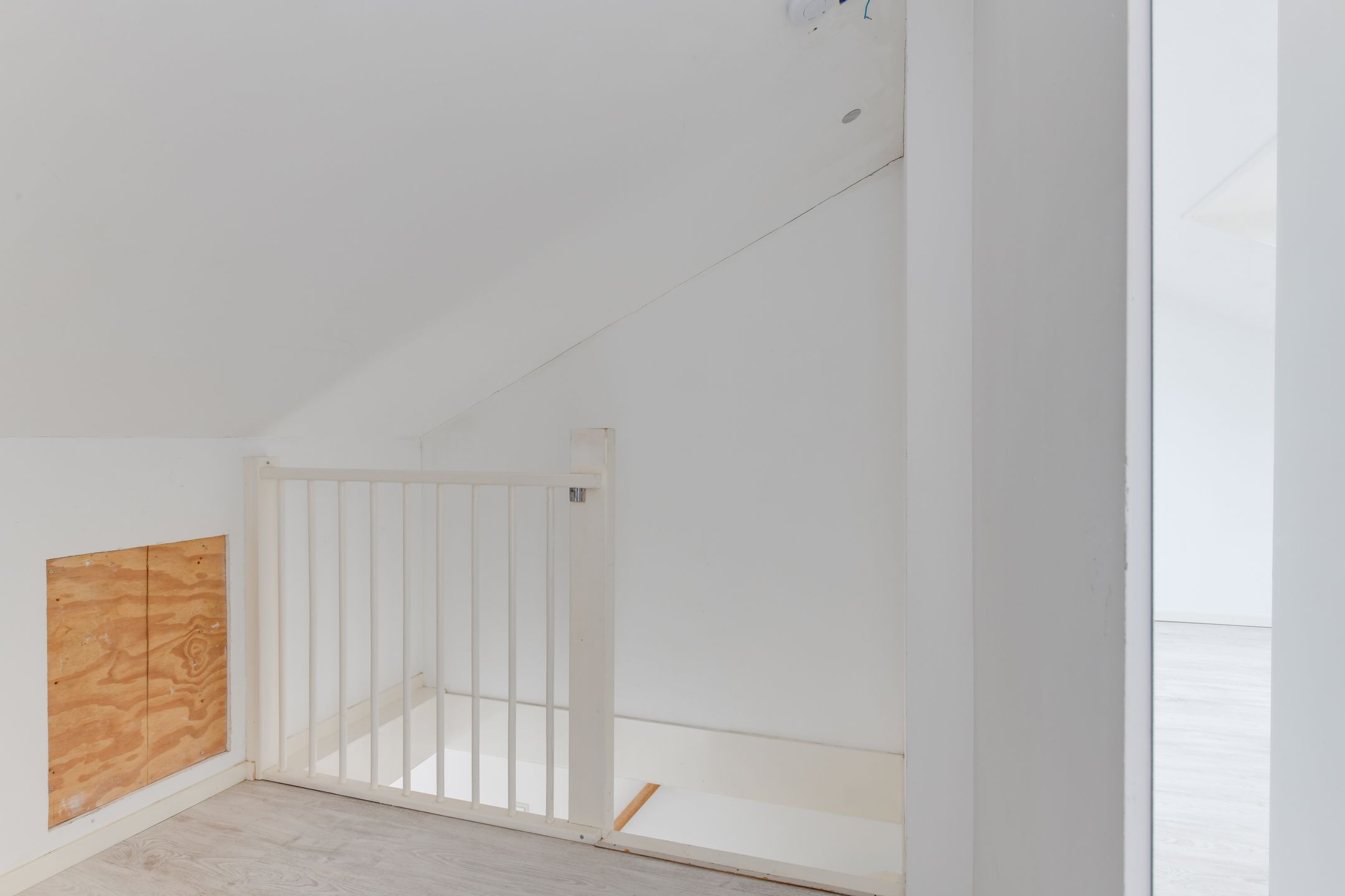 Foto 18 van Van Blaaderenweg 13-A