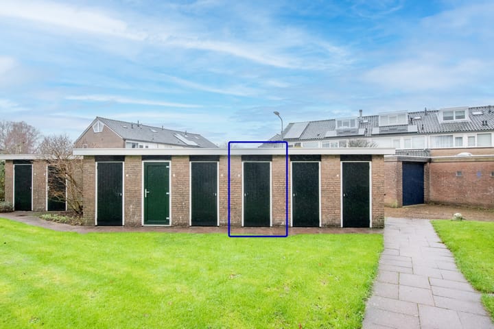 Foto 24 van Van Blaaderenweg 13-A