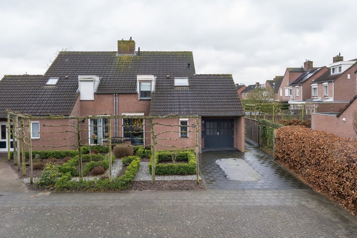 Bekijk foto 45 van Bokkenstraat 17