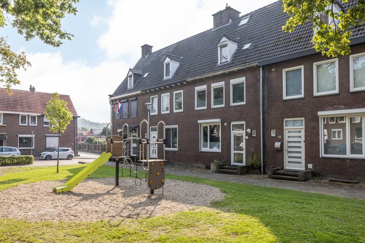 View photo 30 of Elandstraat 61