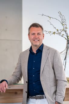 Wistik Zonnenberg - Makelaar (Directeur)