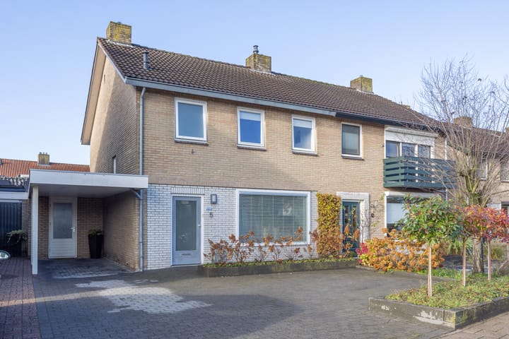 Foto 1 van van Heemskerkstraat 5