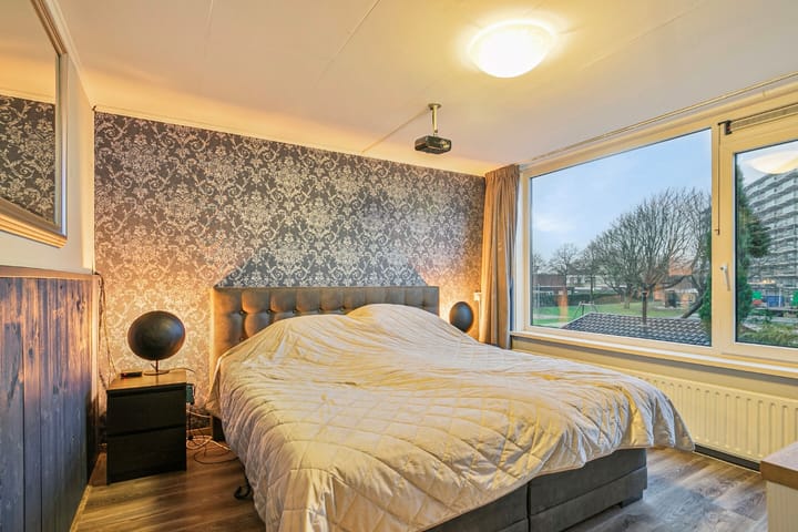 Foto 4 van President van Heelstraat 57