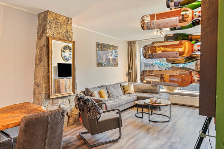 Photo 12 of President van Heelstraat 57