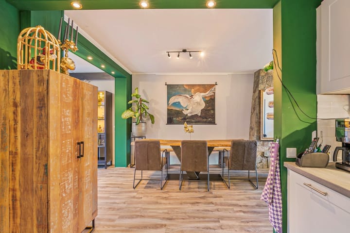 Photo 19 of President van Heelstraat 57