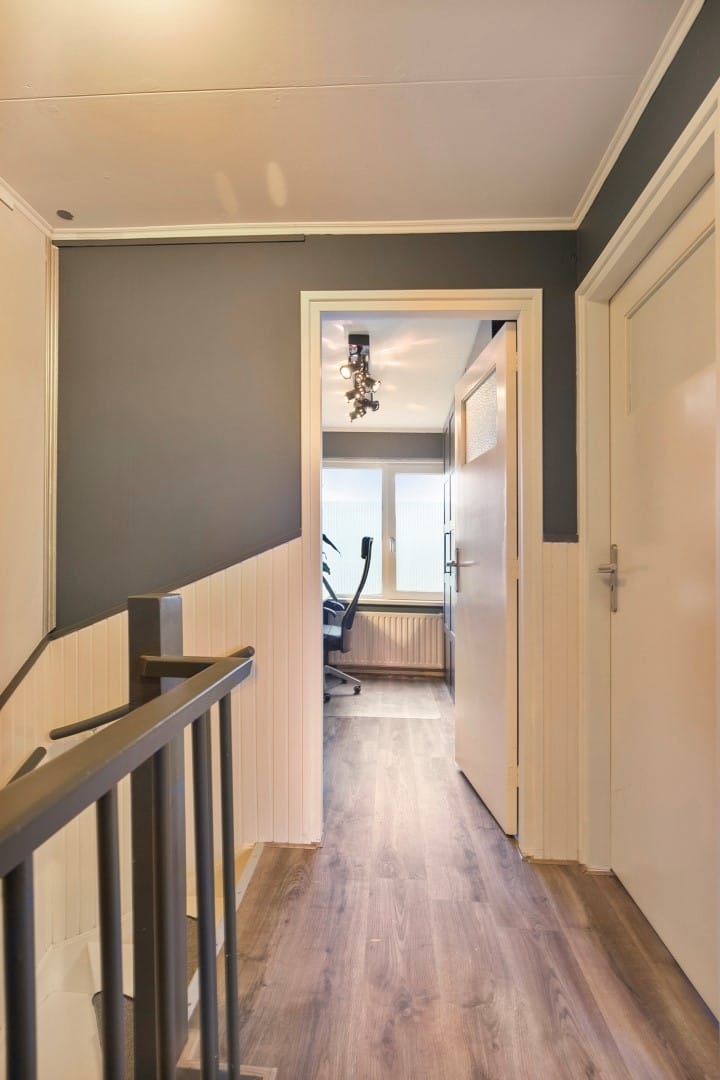 Photo 26 of President van Heelstraat 57