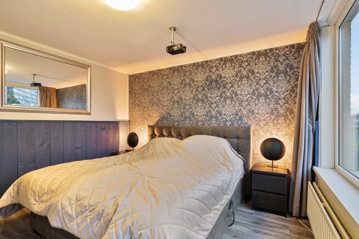 Photo 28 of President van Heelstraat 57