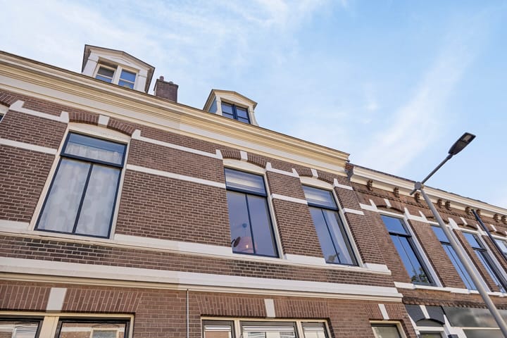 Foto 1 van Sloetstraat 11