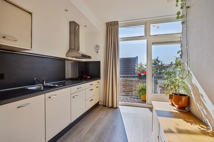 Foto 21 van Sloetstraat 11