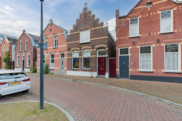 Bekijk foto 1 van Houtstraat 4