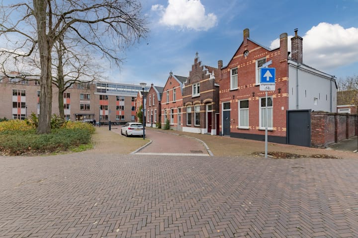 Foto 6 van Houtstraat 4