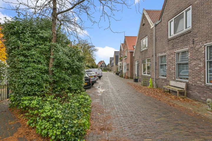 Bekijk foto 36 van Evertsenstraat 5