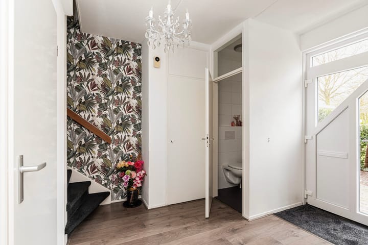 Foto 13 van Jasmijnstraat 328