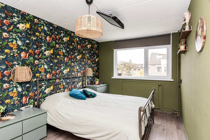 Foto 15 van Jasmijnstraat 328