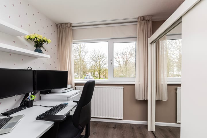 Foto 19 van Jasmijnstraat 328