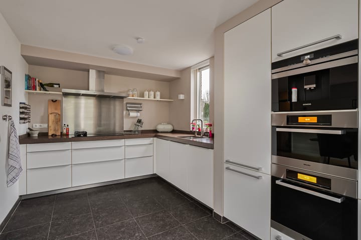 Foto 9 van Zilverpark 40