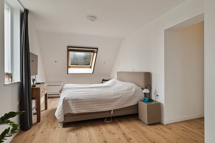 Foto 15 van Zilverpark 40