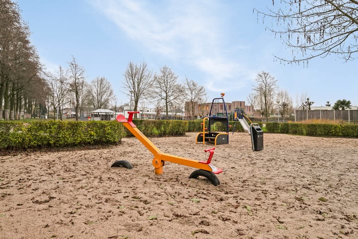 Foto 33 van Zilverpark 40