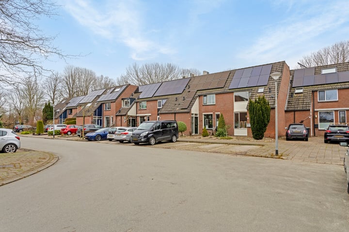 Bekijk foto 48 van Speenkruidstraat 35