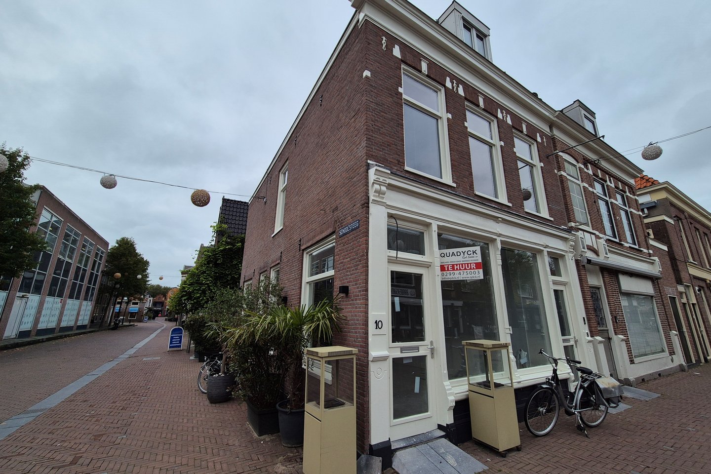 View photo 1 of Willem Eggertstraat 10