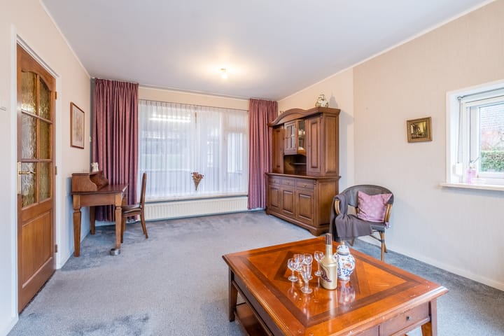 Foto 6 van Voornstraat 6