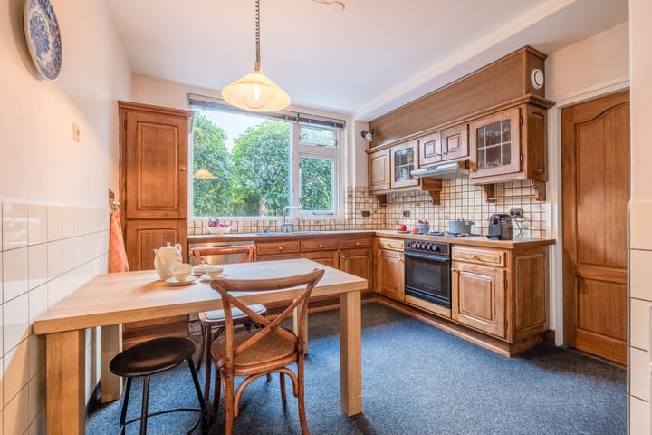 Foto 7 van Voornstraat 6