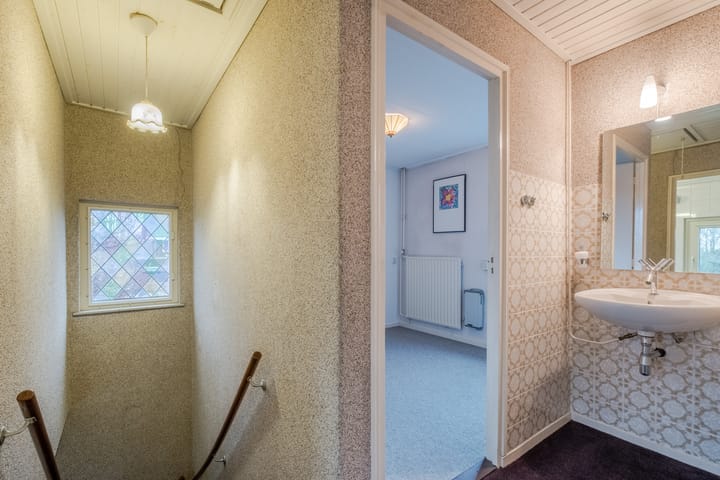 Foto 23 van Voornstraat 6