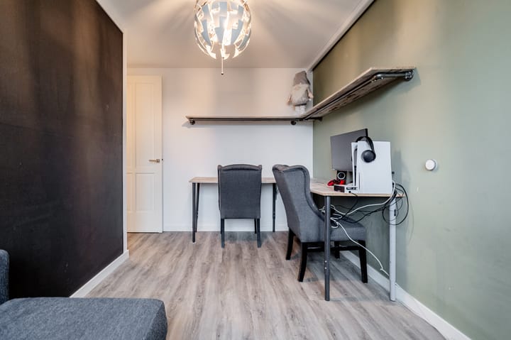 Foto 23 van Bloemendaalstraat 19