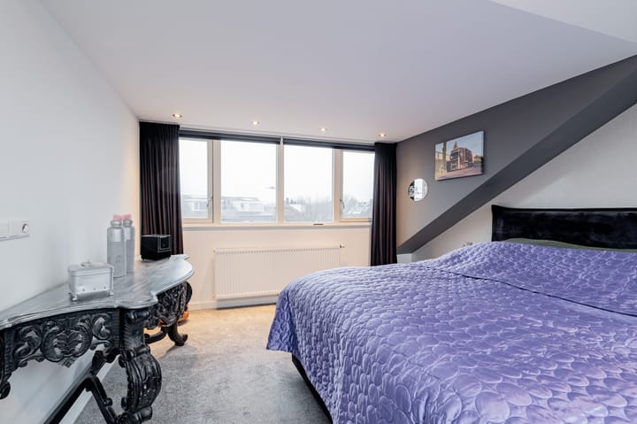 Foto 30 van Bloemendaalstraat 19