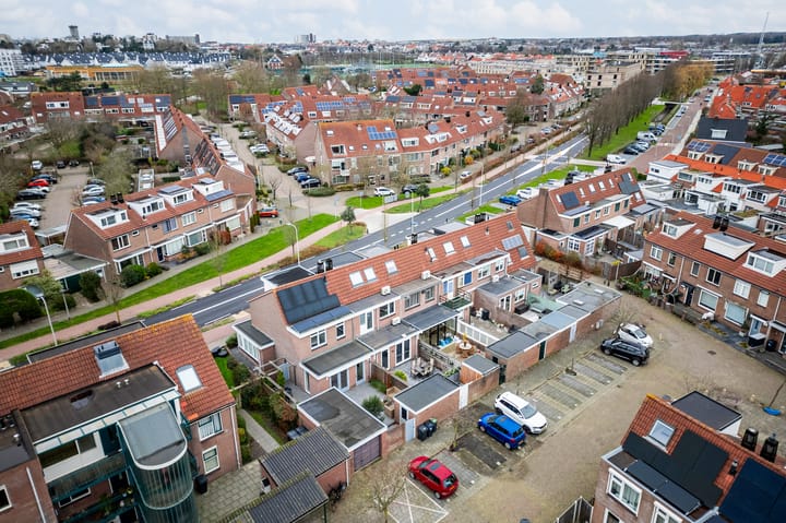 Foto 48 van Bloemendaalstraat 19