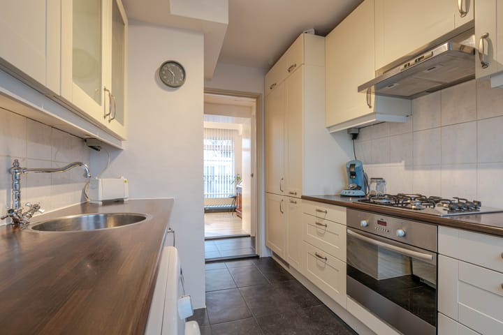 Photo 10 of Suiestraat 18-D