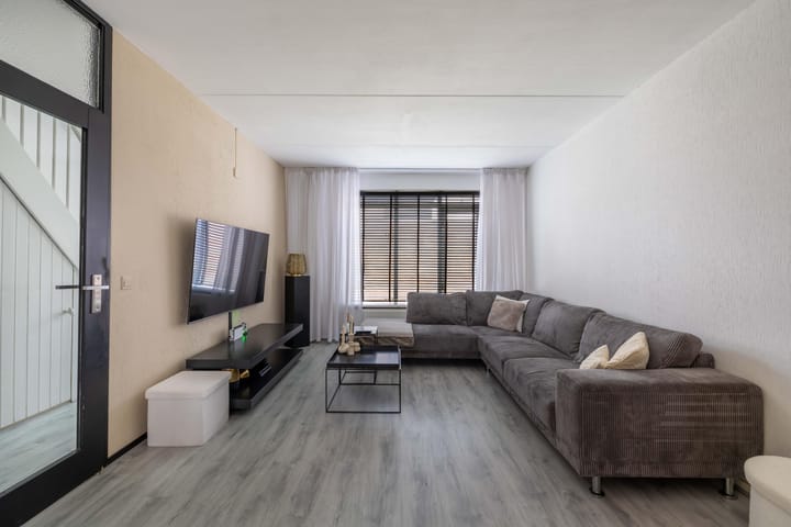 Foto 6 van Dovenetel 28