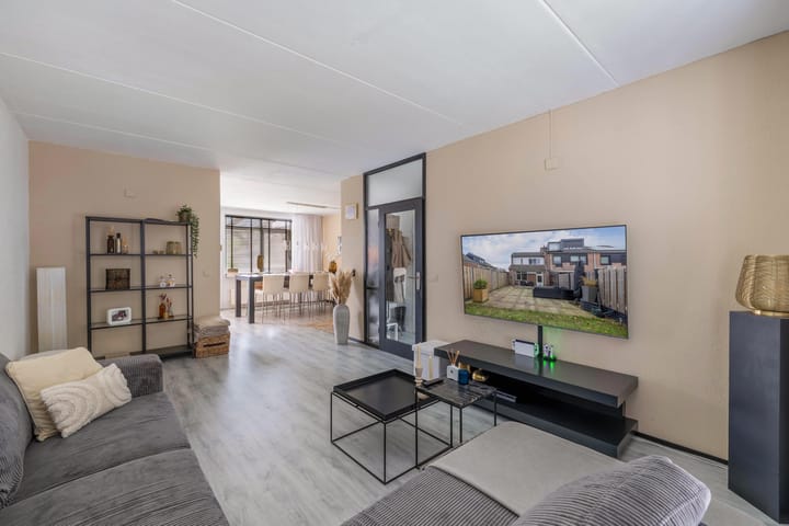 Foto 8 van Dovenetel 28