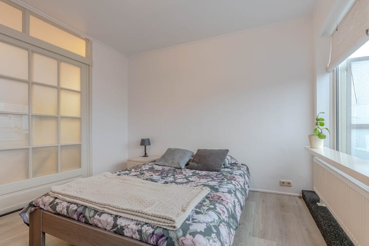 Photo 15 of Suiestraat 18-D