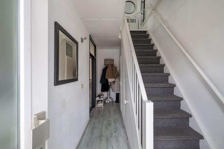 Foto 12 van Dovenetel 28