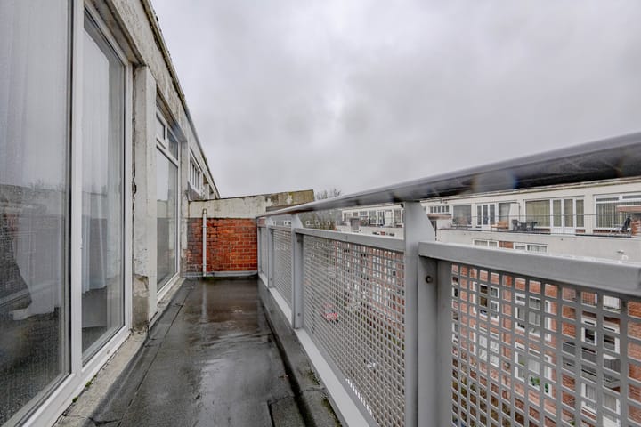 Photo 20 of Suiestraat 18-D