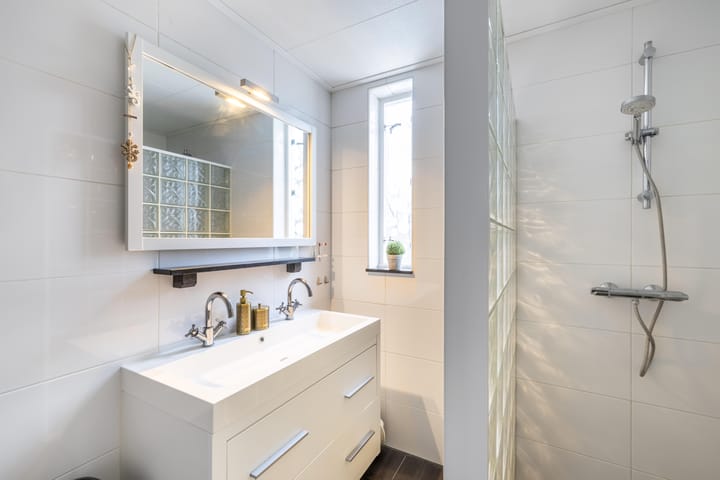 Foto 20 van Dovenetel 28