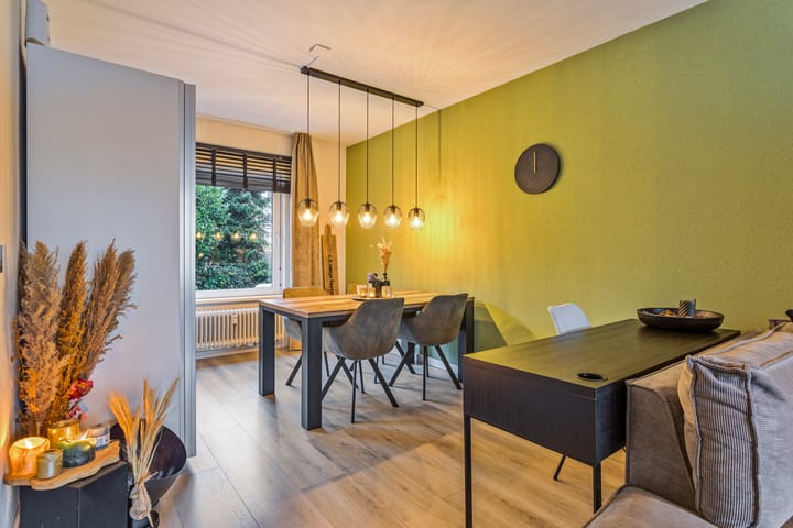 Foto 10 van Julianalaan 110