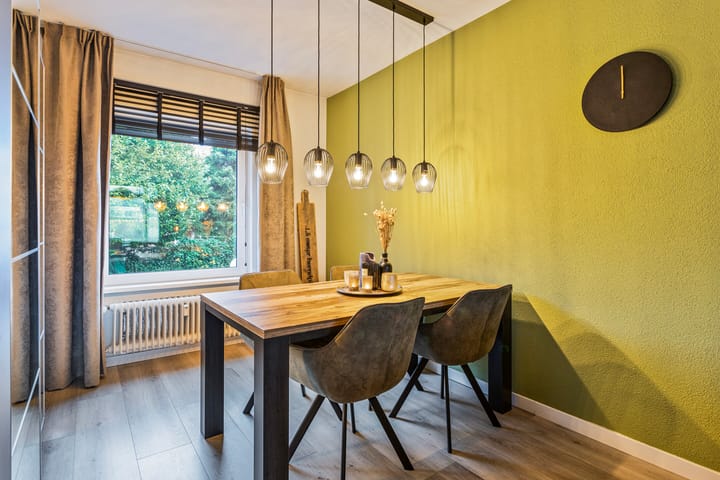 Foto 11 van Julianalaan 110