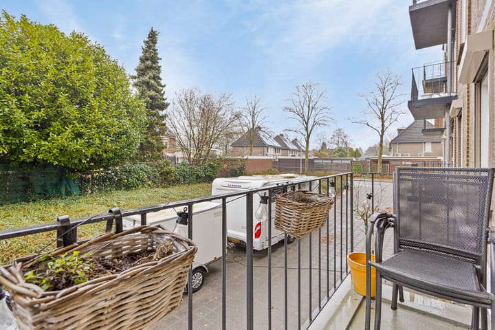 Foto 24 van Julianalaan 110