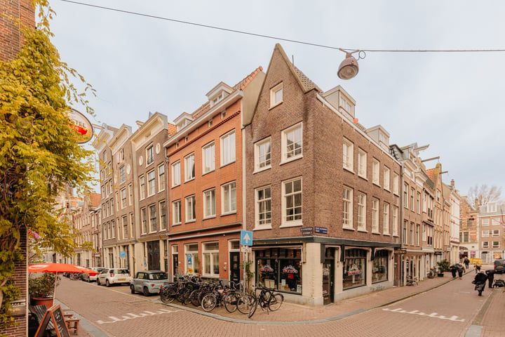 Bekijk foto 3 van Bloemstraat 31-E