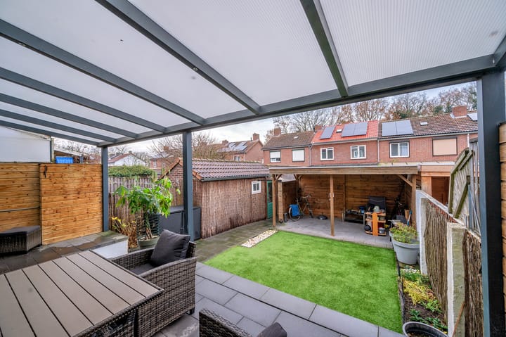 Foto 19 van Merelstraat 24