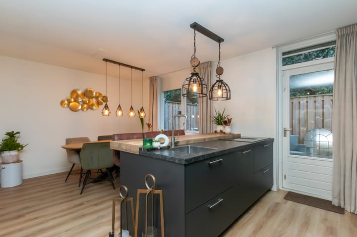 Foto 12 van A.N.van Pellecomhof 5