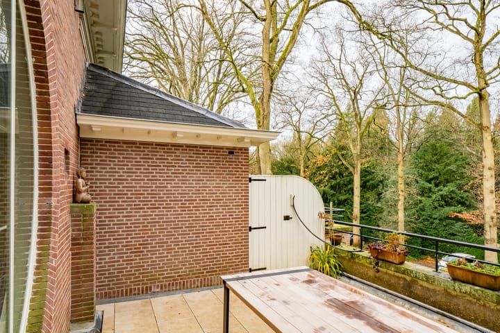 Foto 35 van Park Rodichem 112