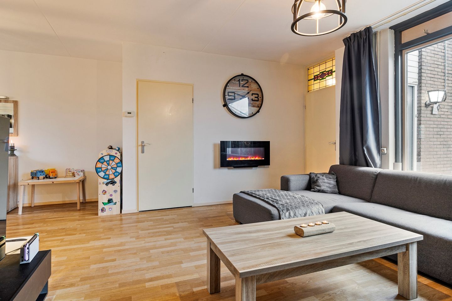 Foto 10 van Elzeplein 26