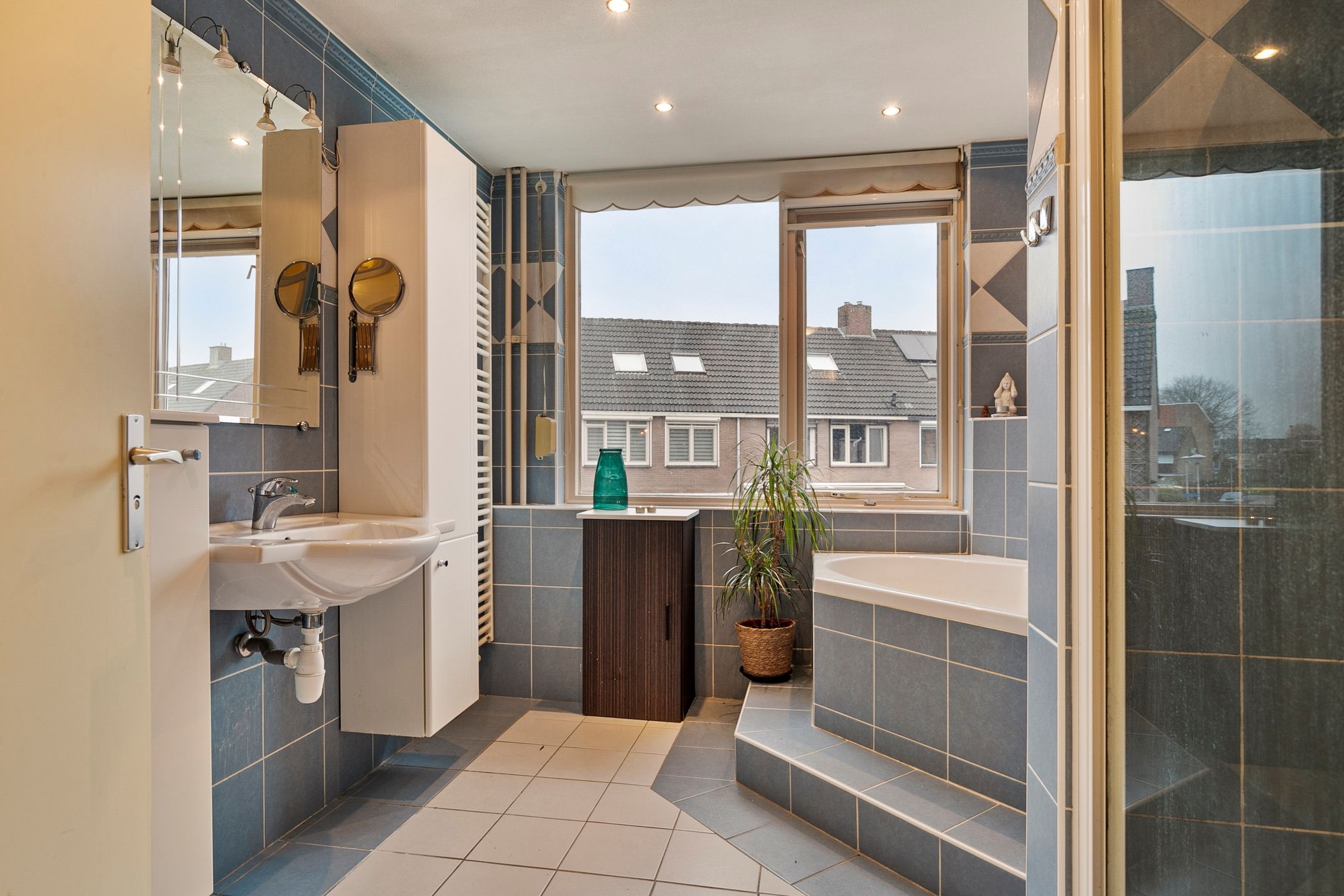 Foto 24 van Elzeplein 26